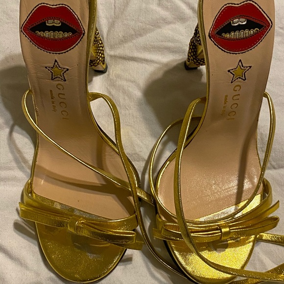 Gucci pre loved sandals - Picture 1 of 4